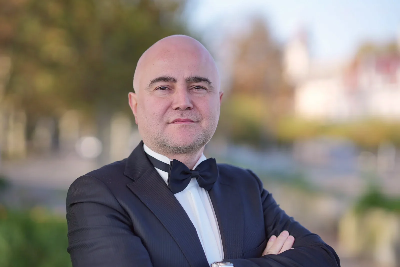 Dr. med. Levent Kanal, head surgeon for Femto-LASIK eye laser in Wiesbaden and Düsseldorf